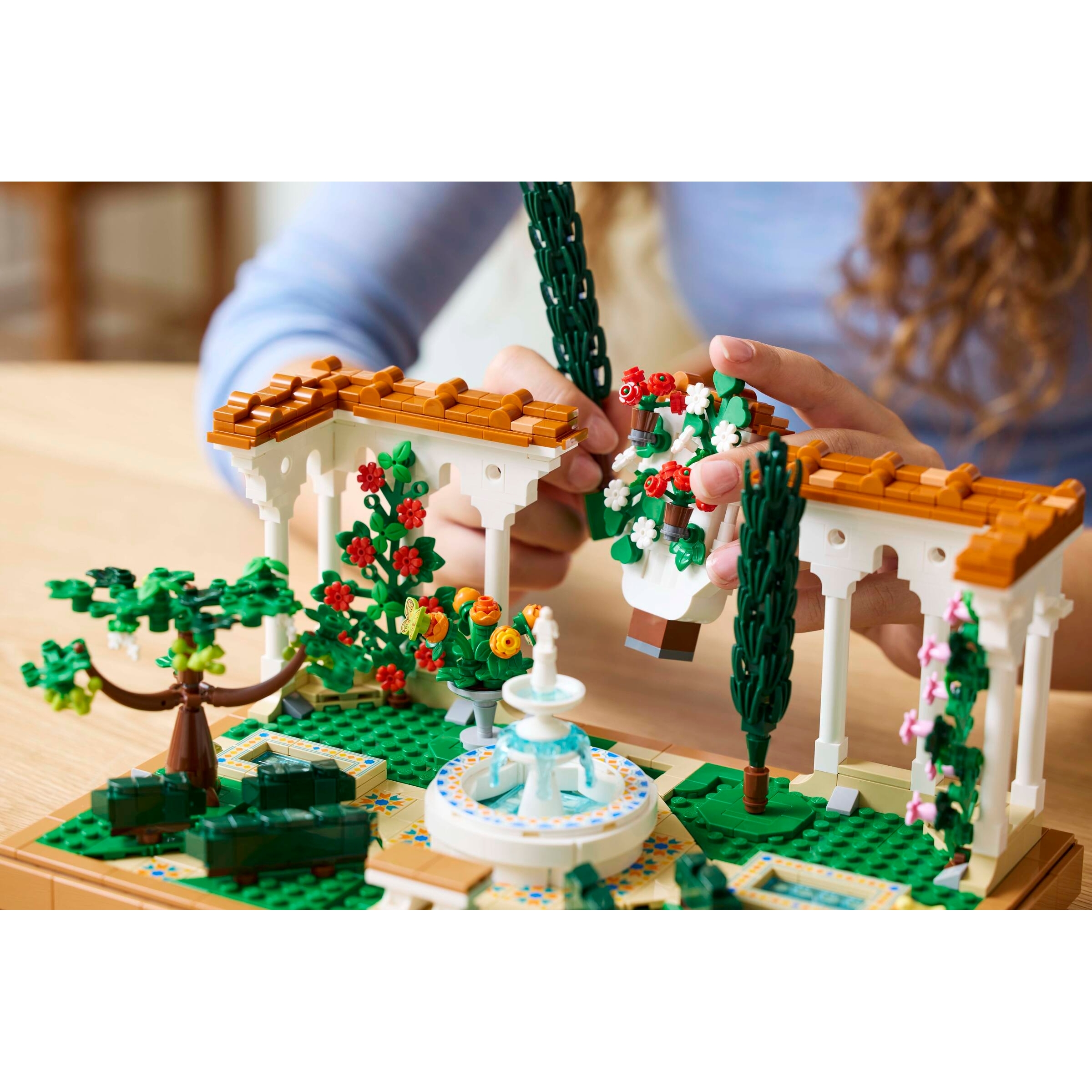 Fountain Garden - Image 8