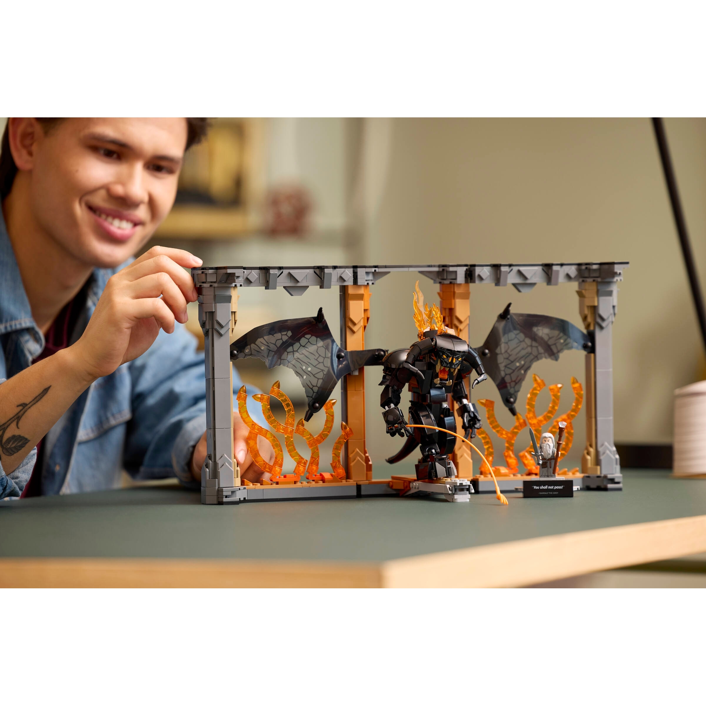 The Lord Of The Rings: Balrog Book Nook - Image 8