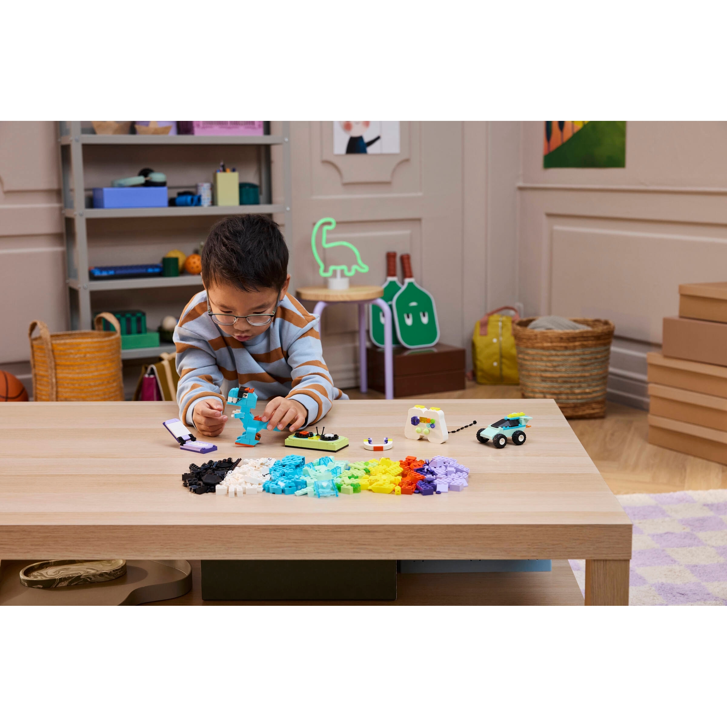 Cool Creative Box - Image 11