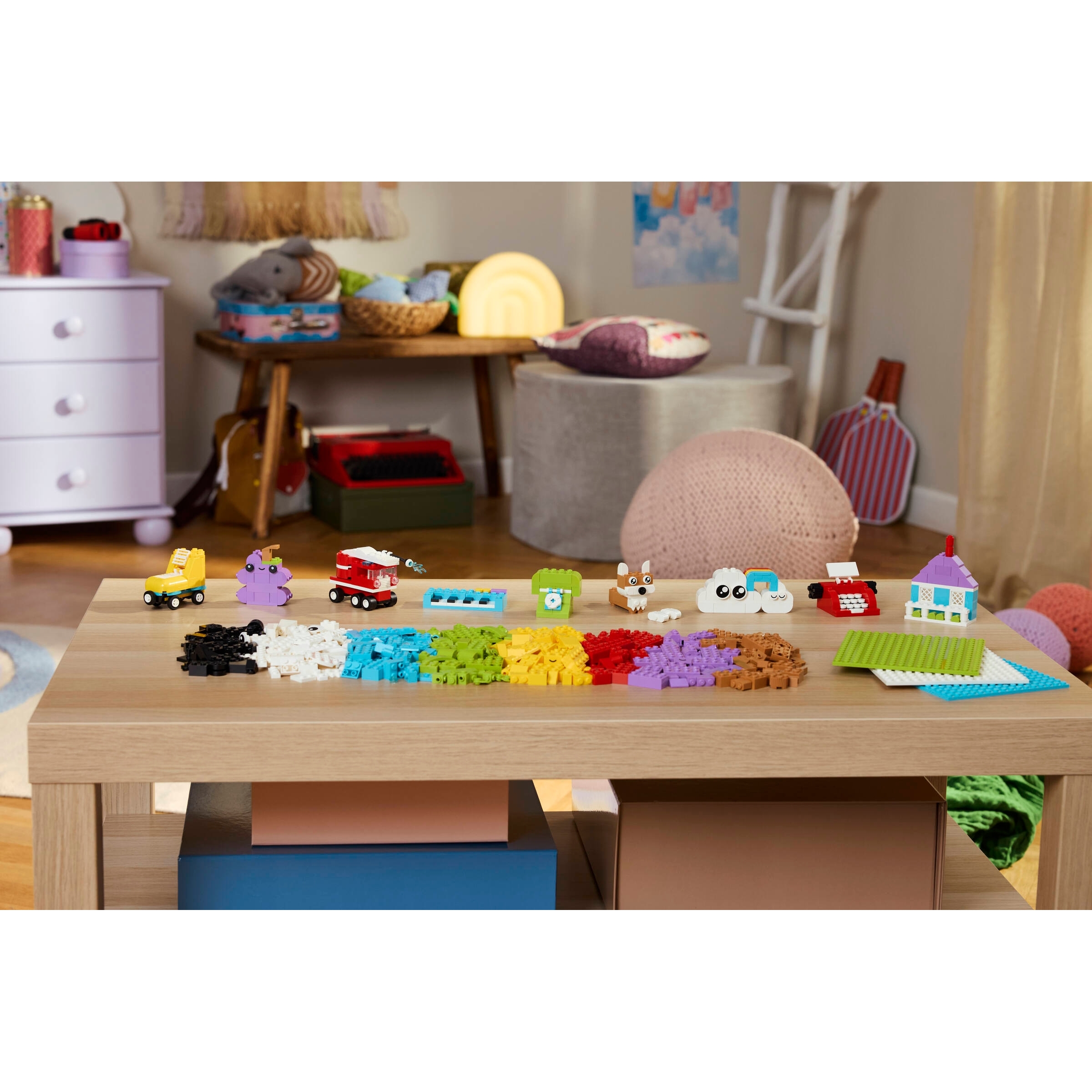 Creative Build-And-Play Box - Image 11