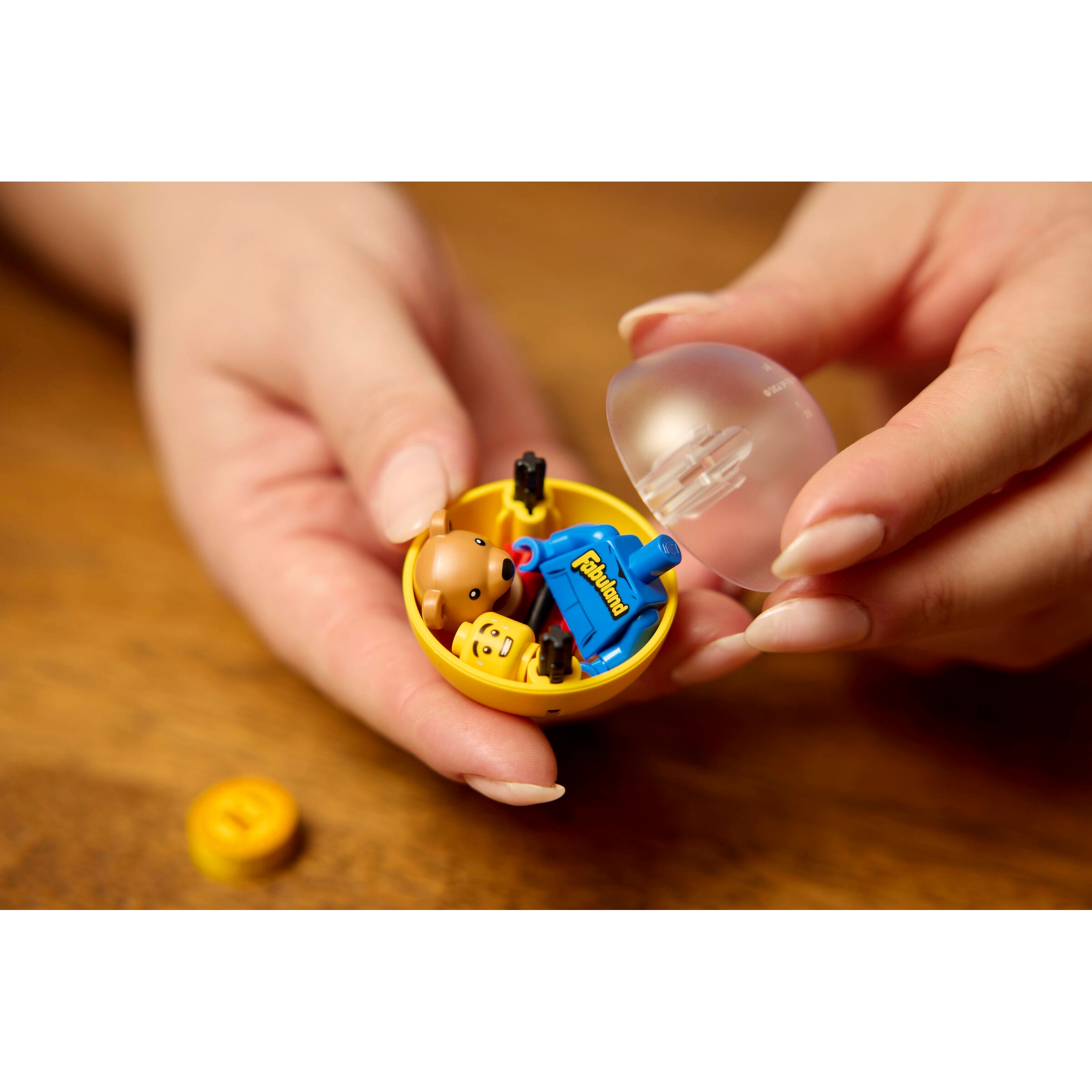 Minifigure Vending Machine - Image 12