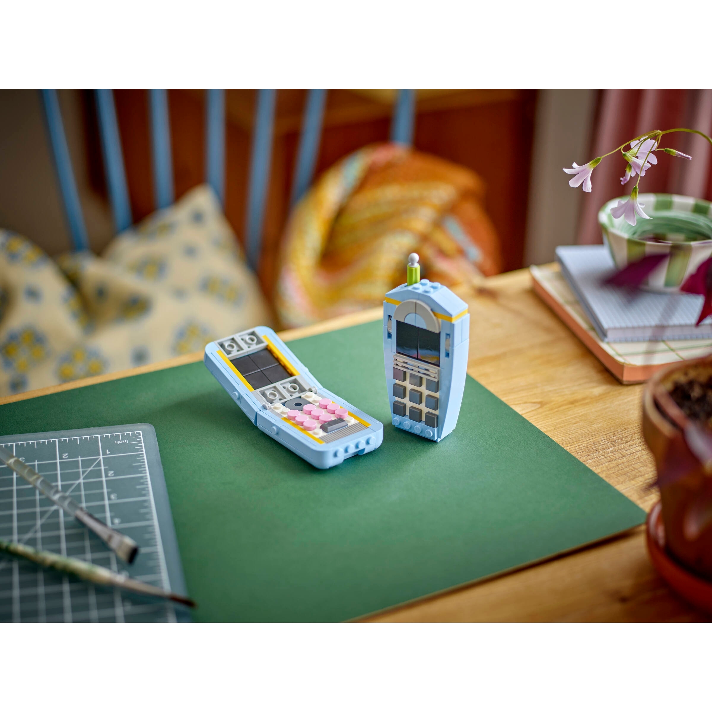 Retro Telephone - Image 10