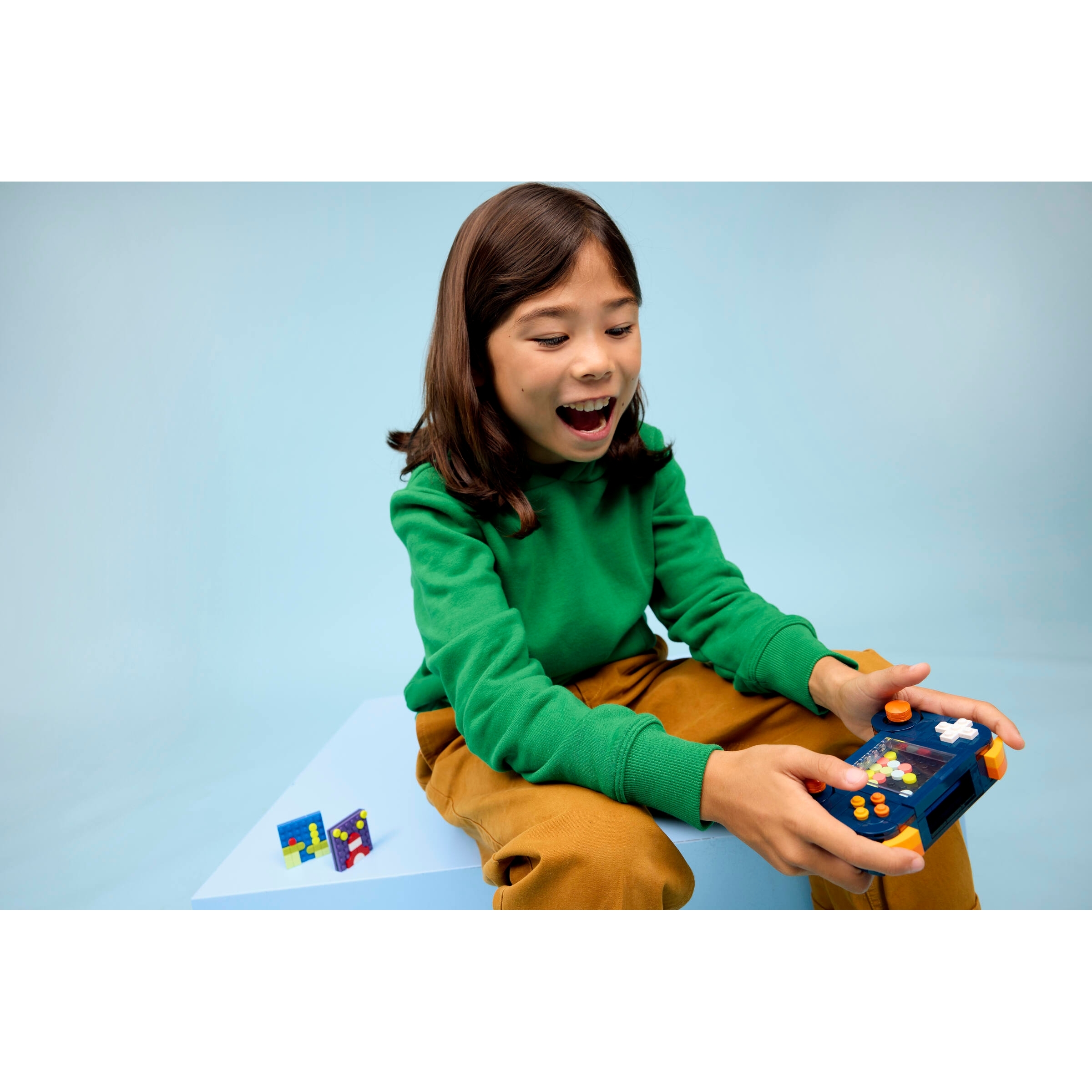 Retro Gaming Console - Image 7