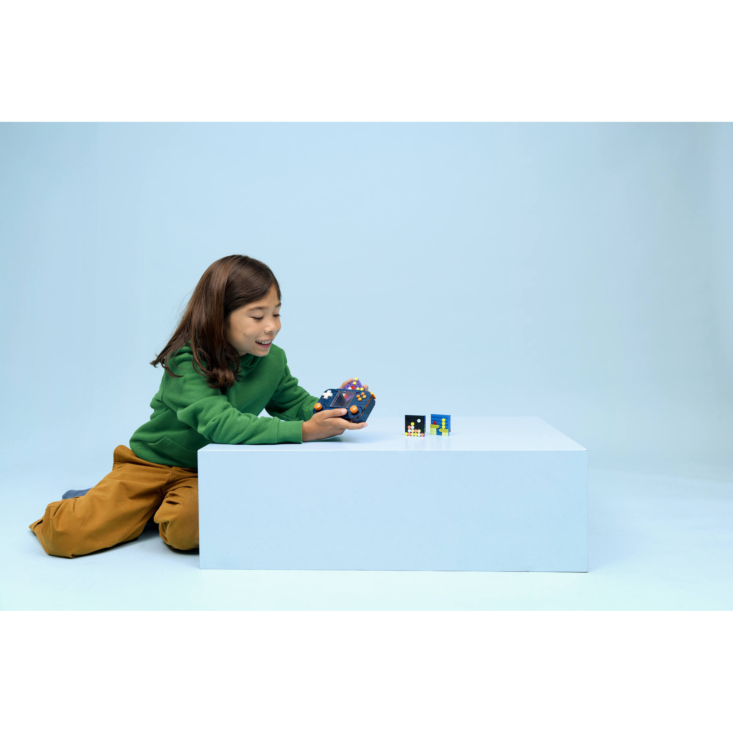 Retro Gaming Console - Image 6