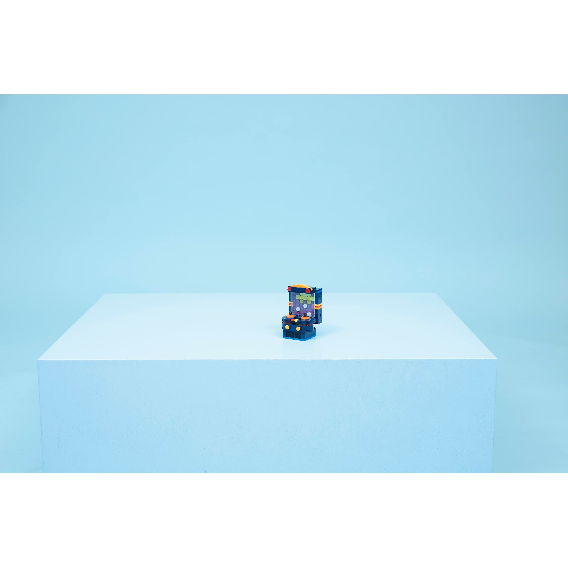 Retro Gaming Console - Image 10