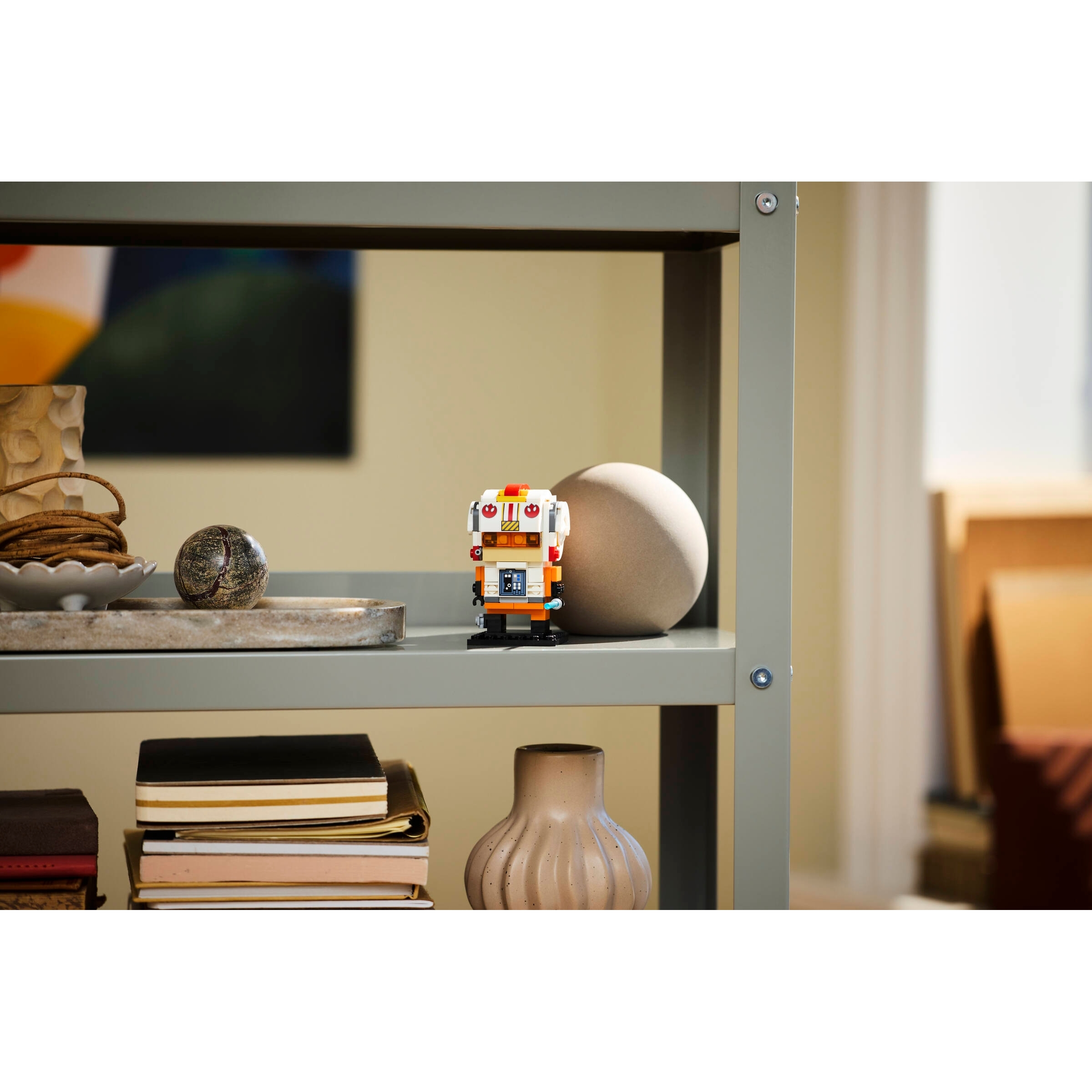 Luke Skywalker (Rebel Pilot) - Image 4