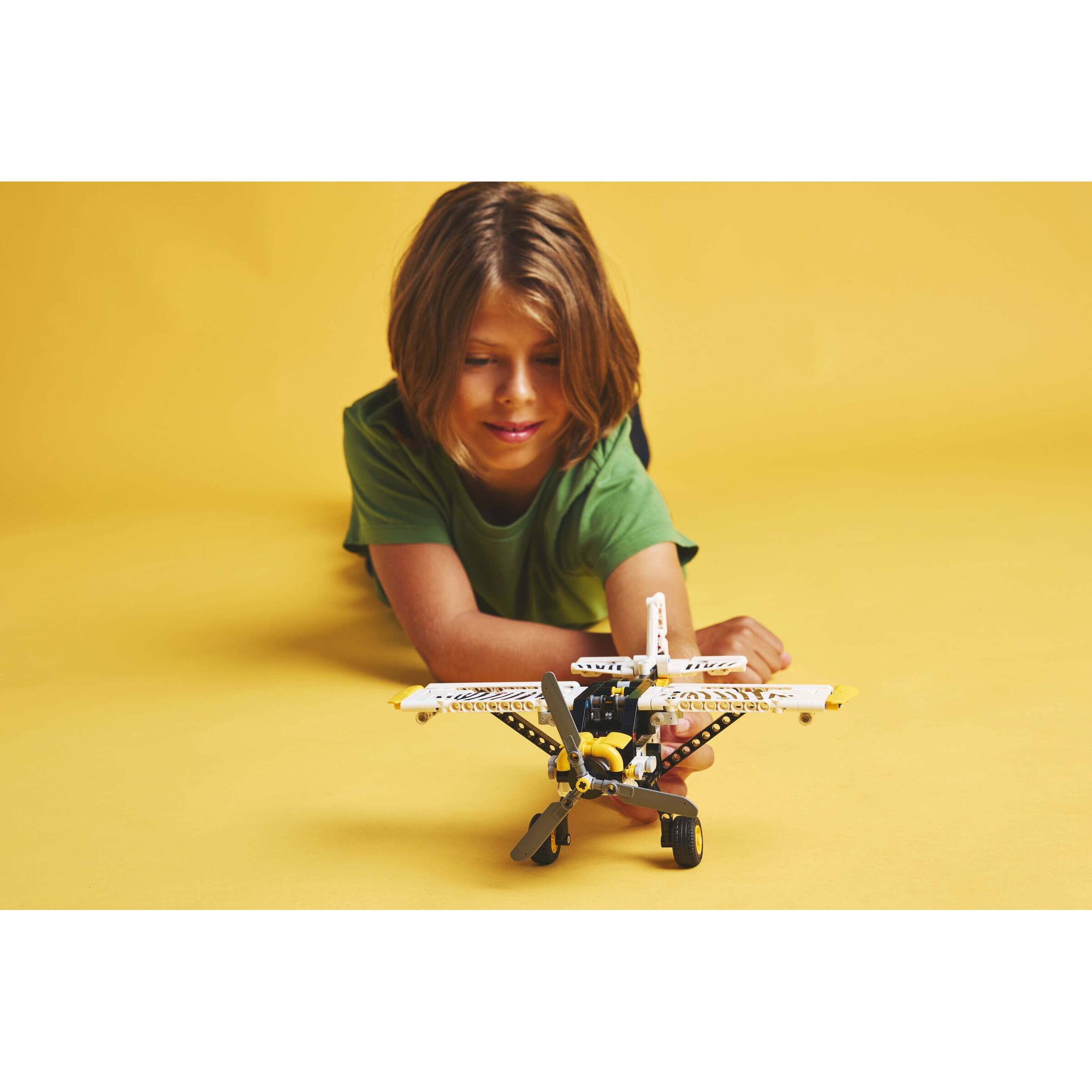 Bush Plane - Image 7