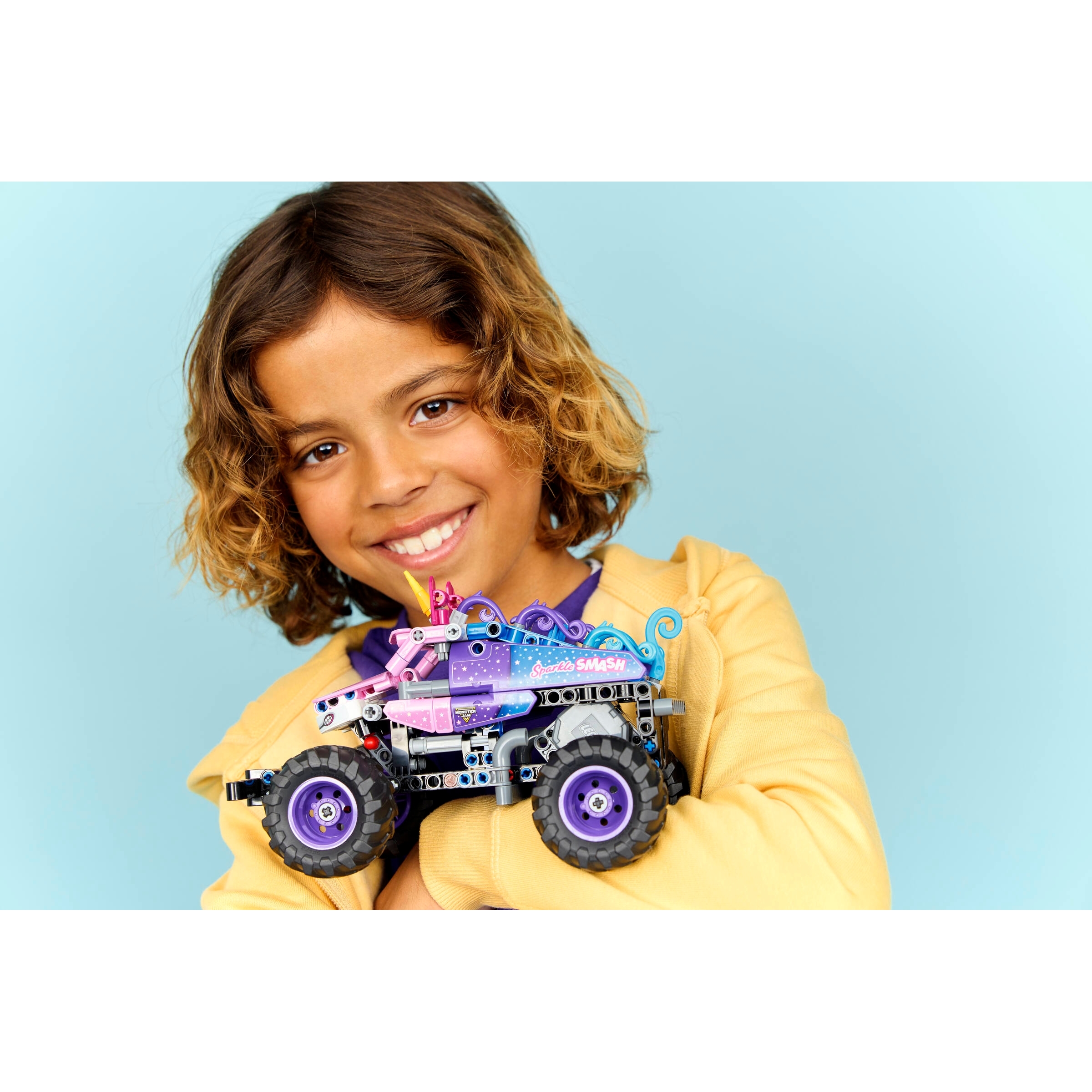 Monster Jam Sparkle Smash Pull-Back - Image 7