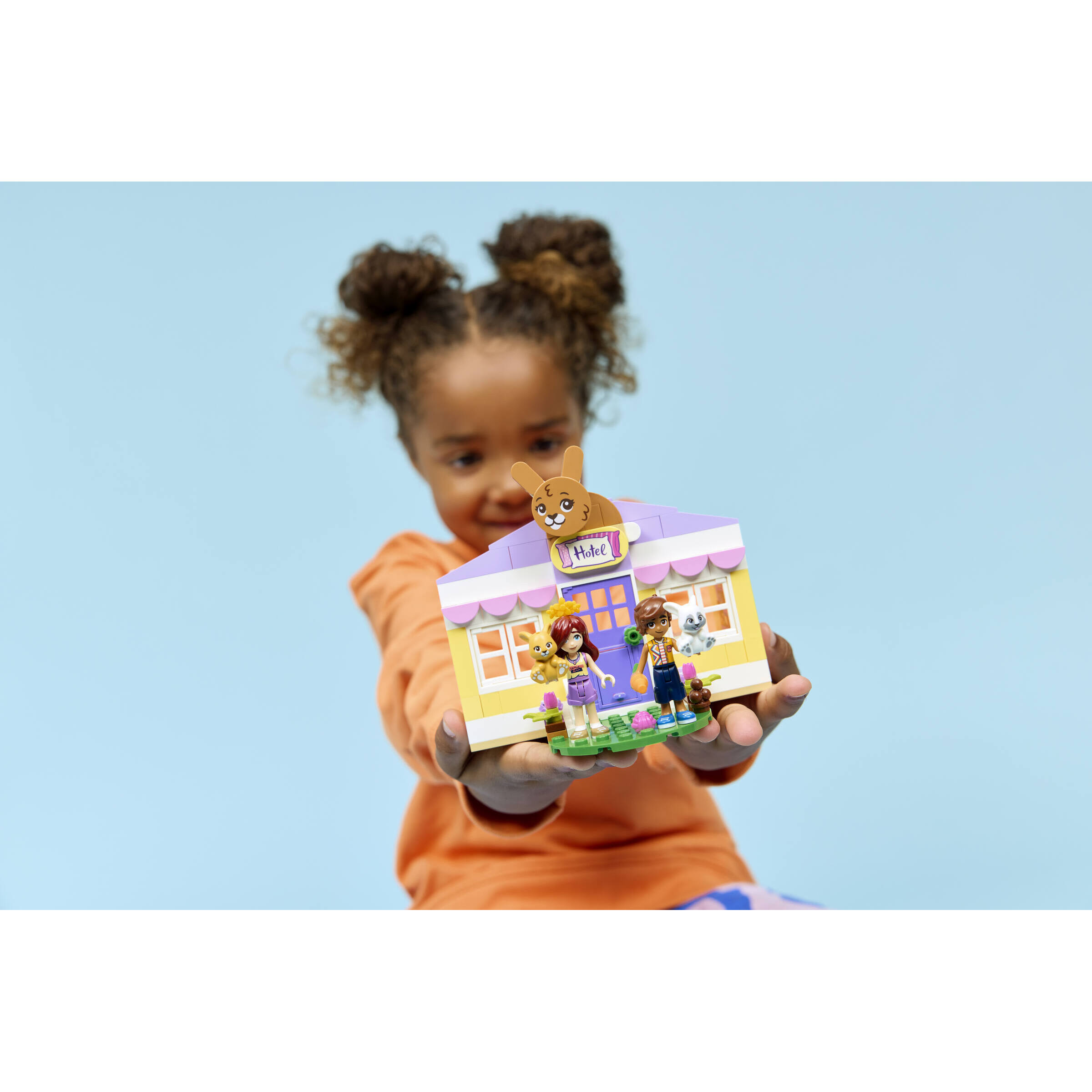 Heartlake City Bunny Hotel - Image 9