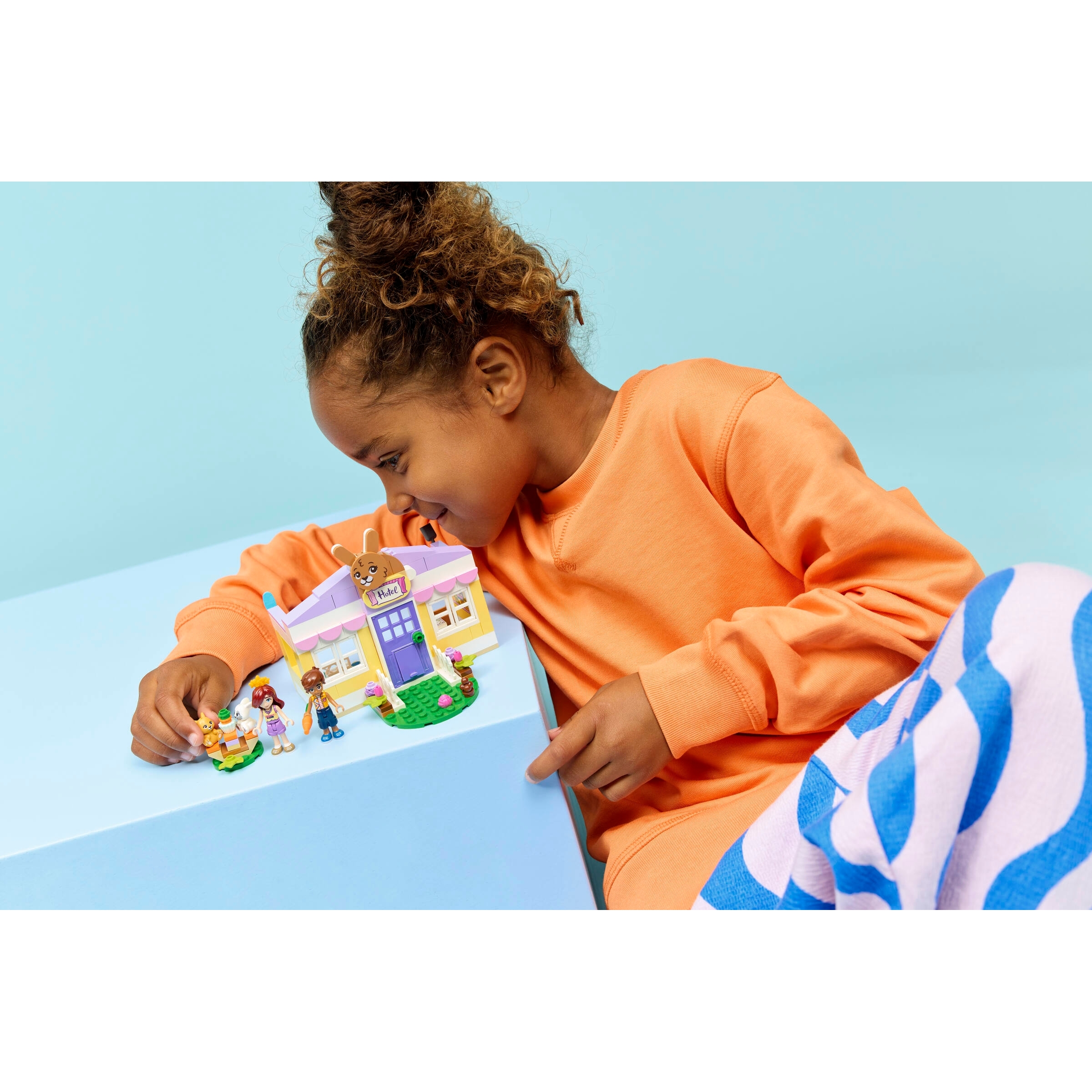 Heartlake City Bunny Hotel - Image 7