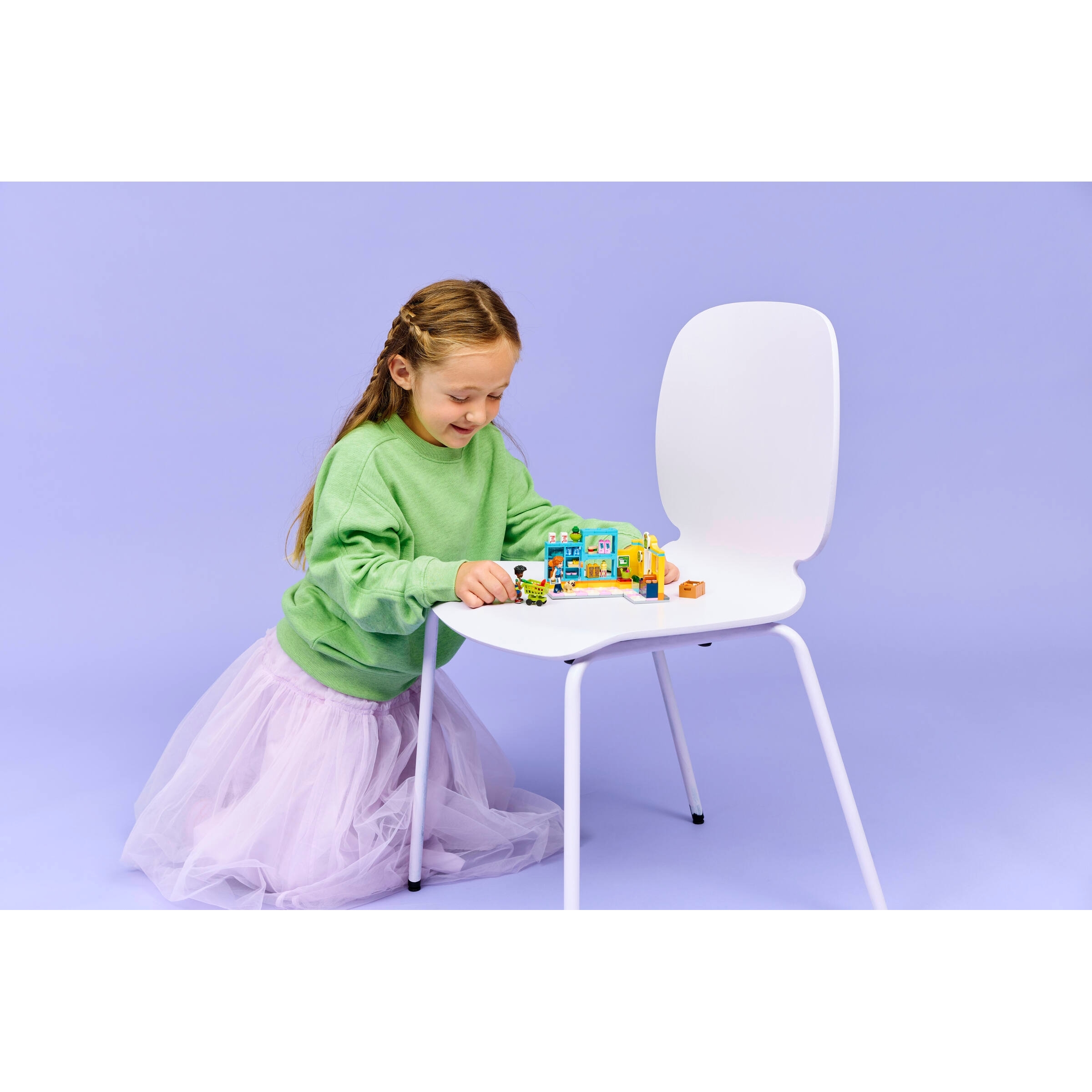 Heartlake City Convenience Store - Image 8