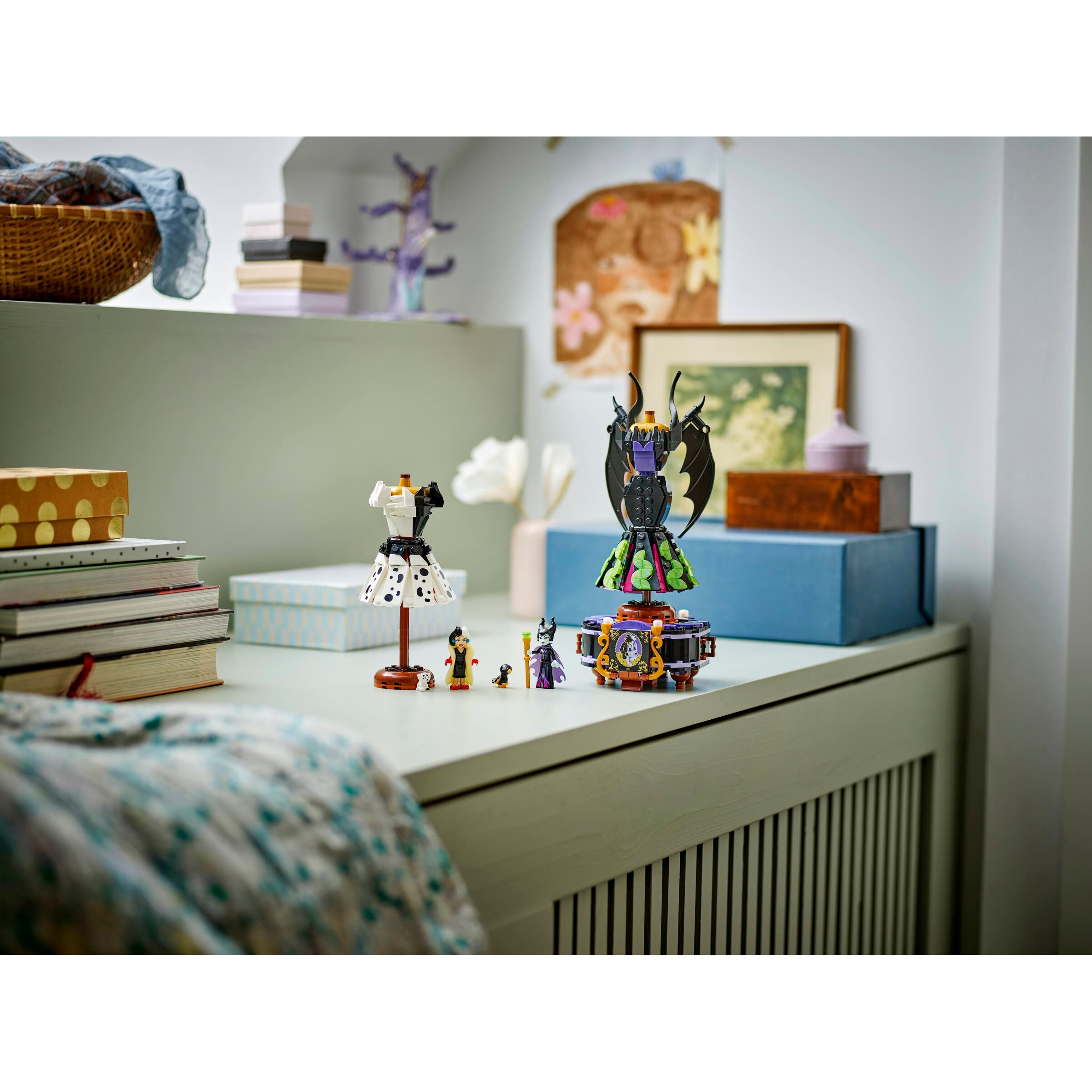 Maleficent's And Cruella De Vil's Dresses - Image 5