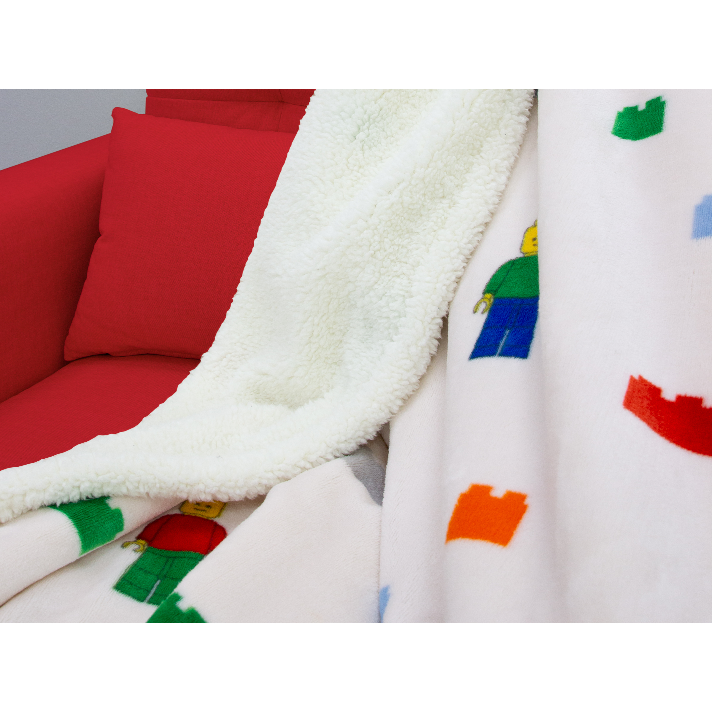 Masterbrand Sherpa Backed Throw - Image 4