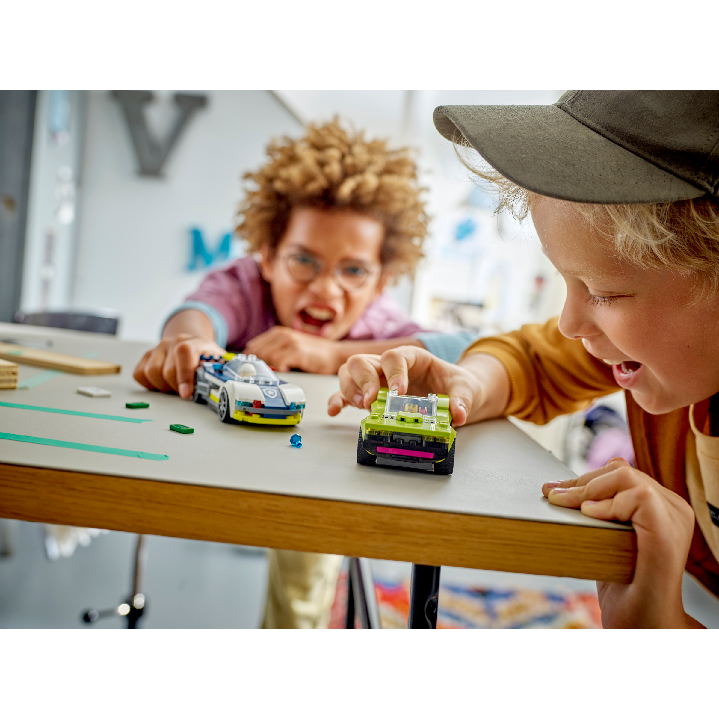 Police Car And Muscle Car Chase - Image 6