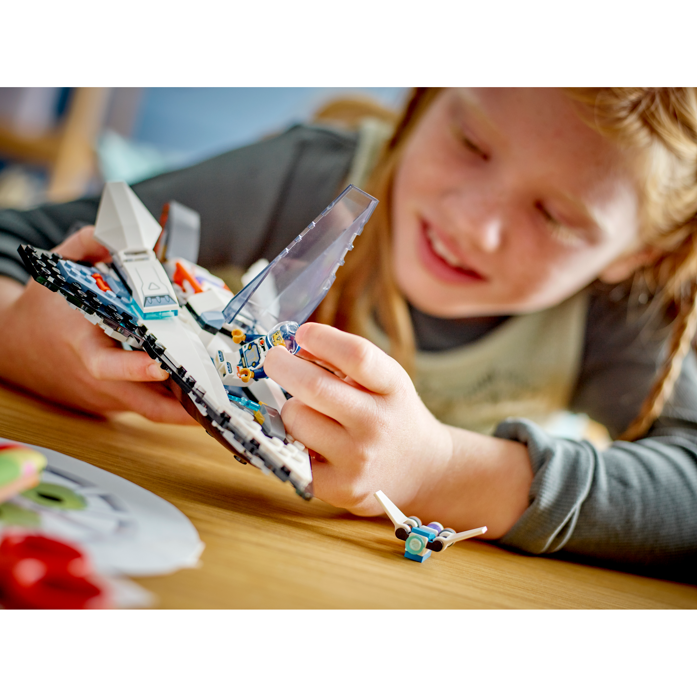 Interstellar Spaceship - Image 8