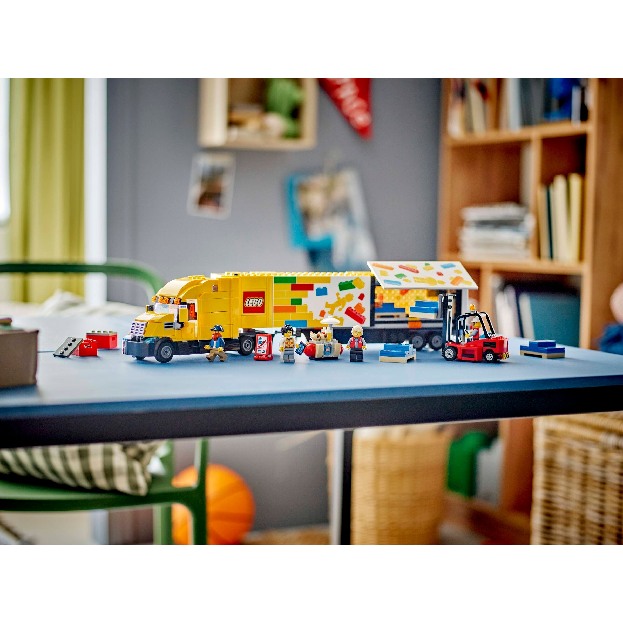 Yellow Delivery Truck - Image 11