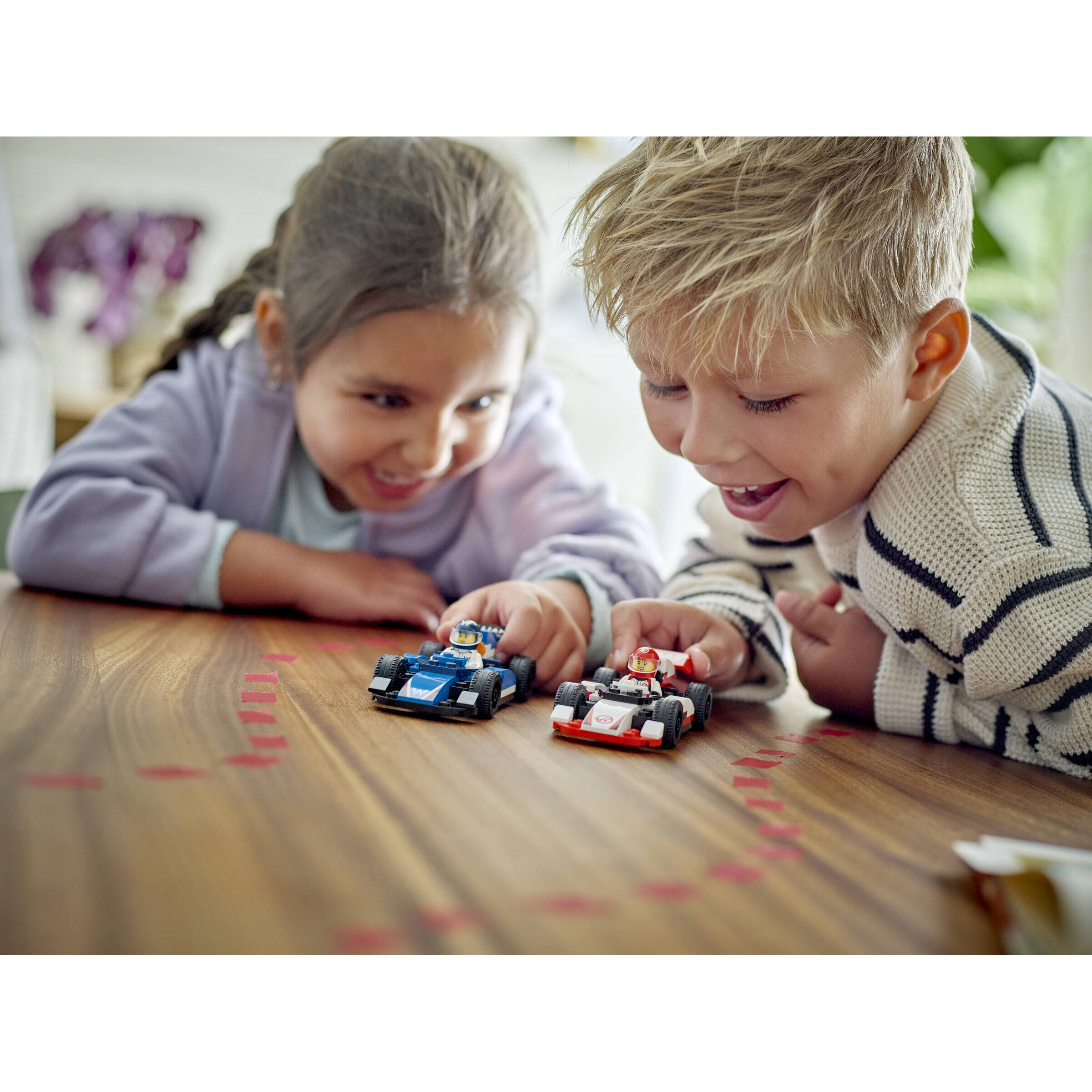 F1 Williams Racing & Haas F1 Race Cars - Image 6
