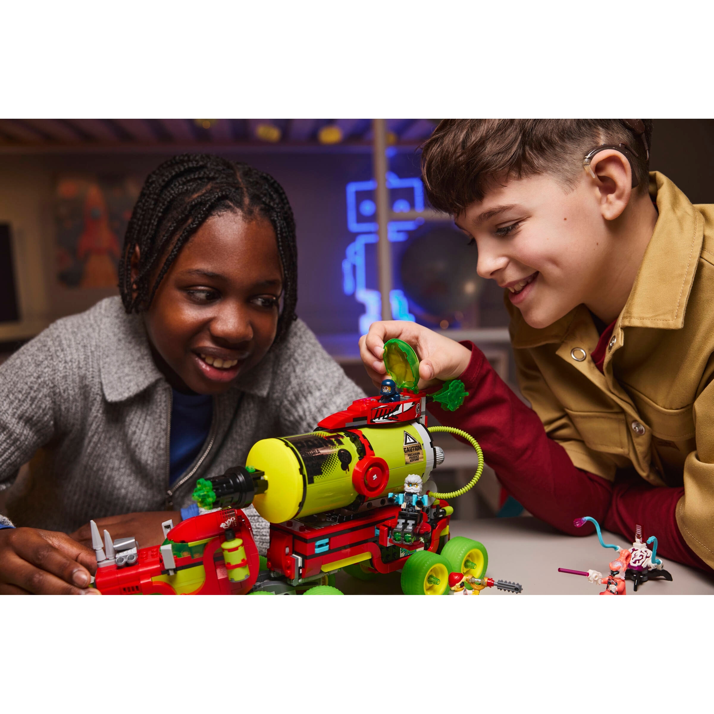 Mateo's Spray Paint Truck - Image 6