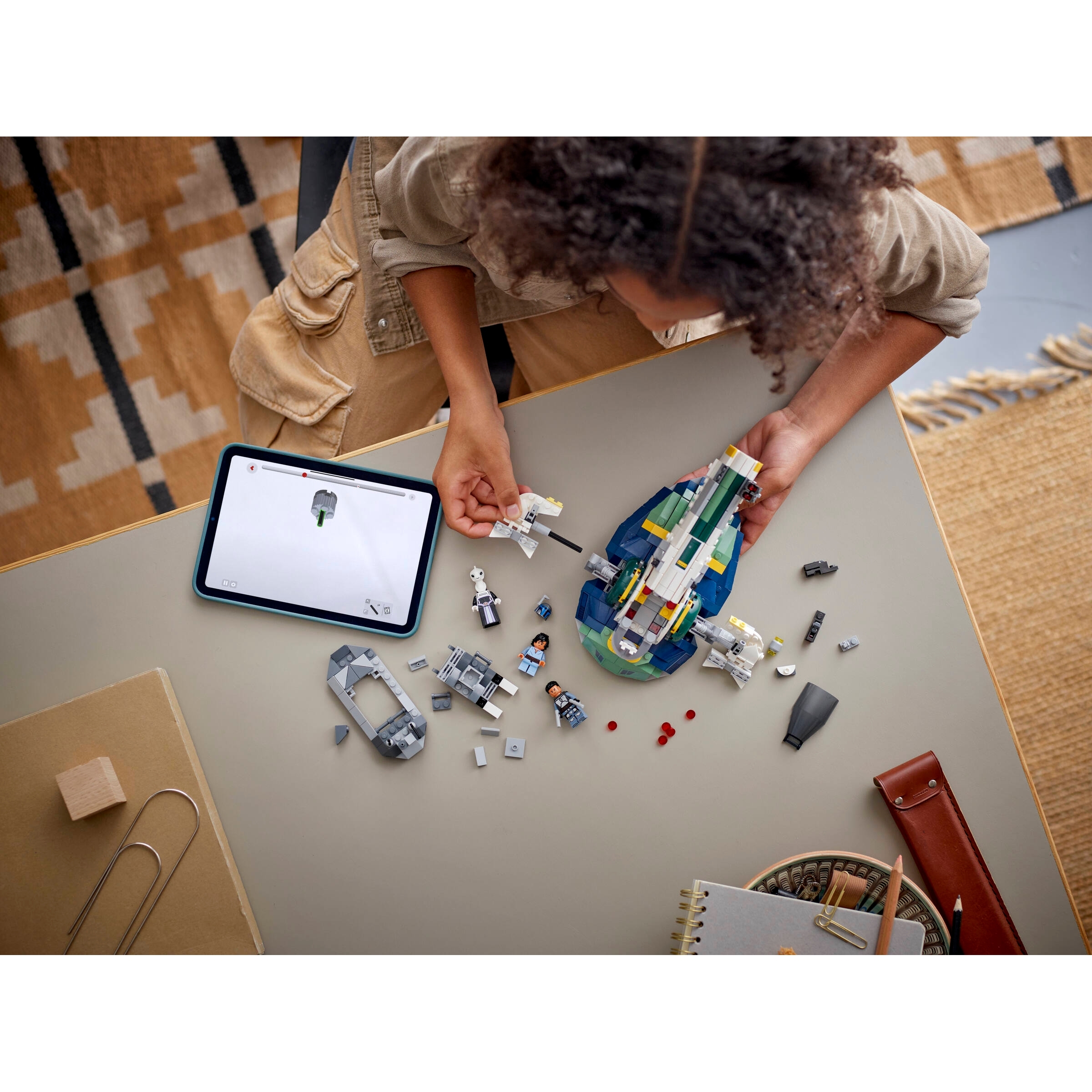 Jango Fett's Starship - Image 11