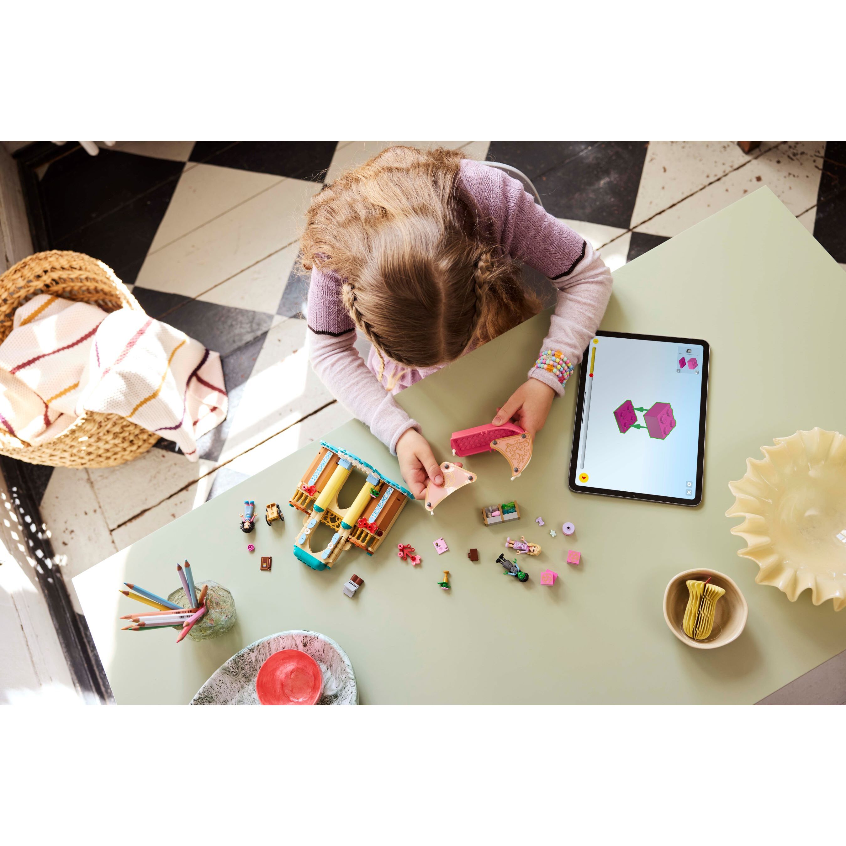 Glinda, Elphaba & Nessarose At Shiz University - Image 8