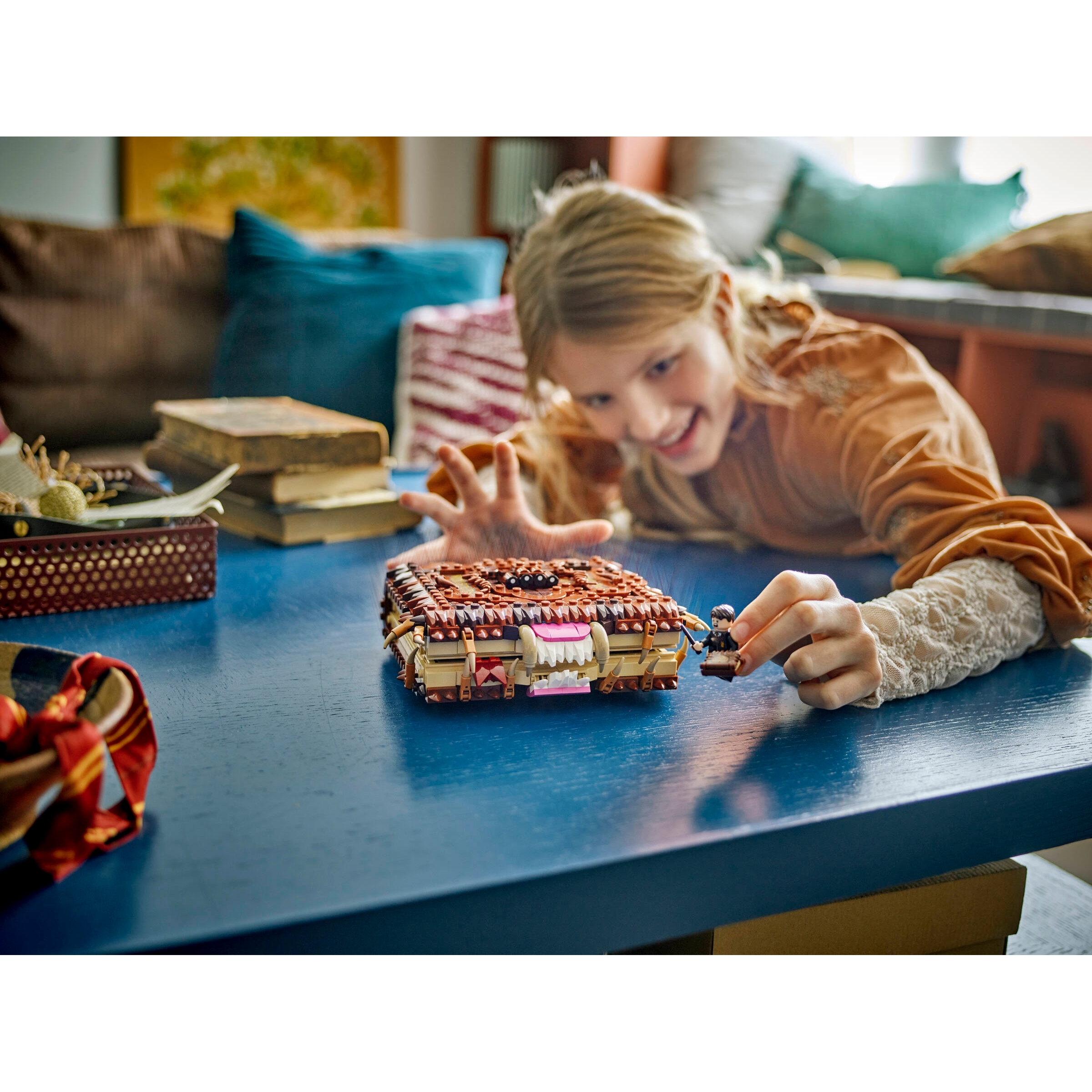 Chomping Monster Book Of Monsters - Image 6