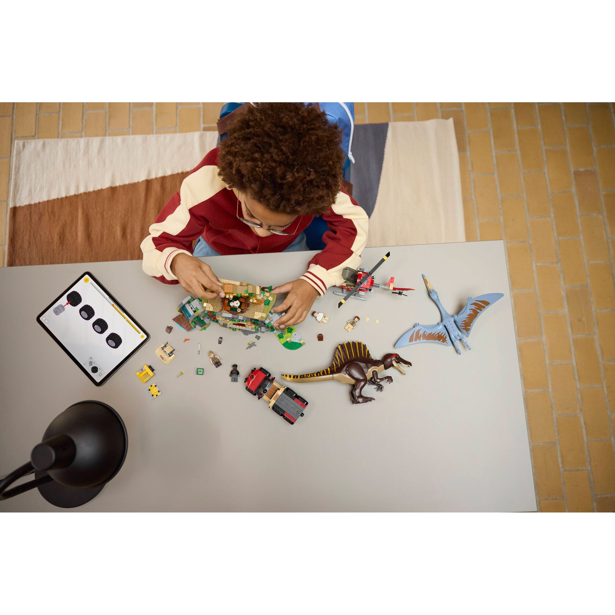 Spinosaurus & Quetzalcoatlus Air Mission - Image 8