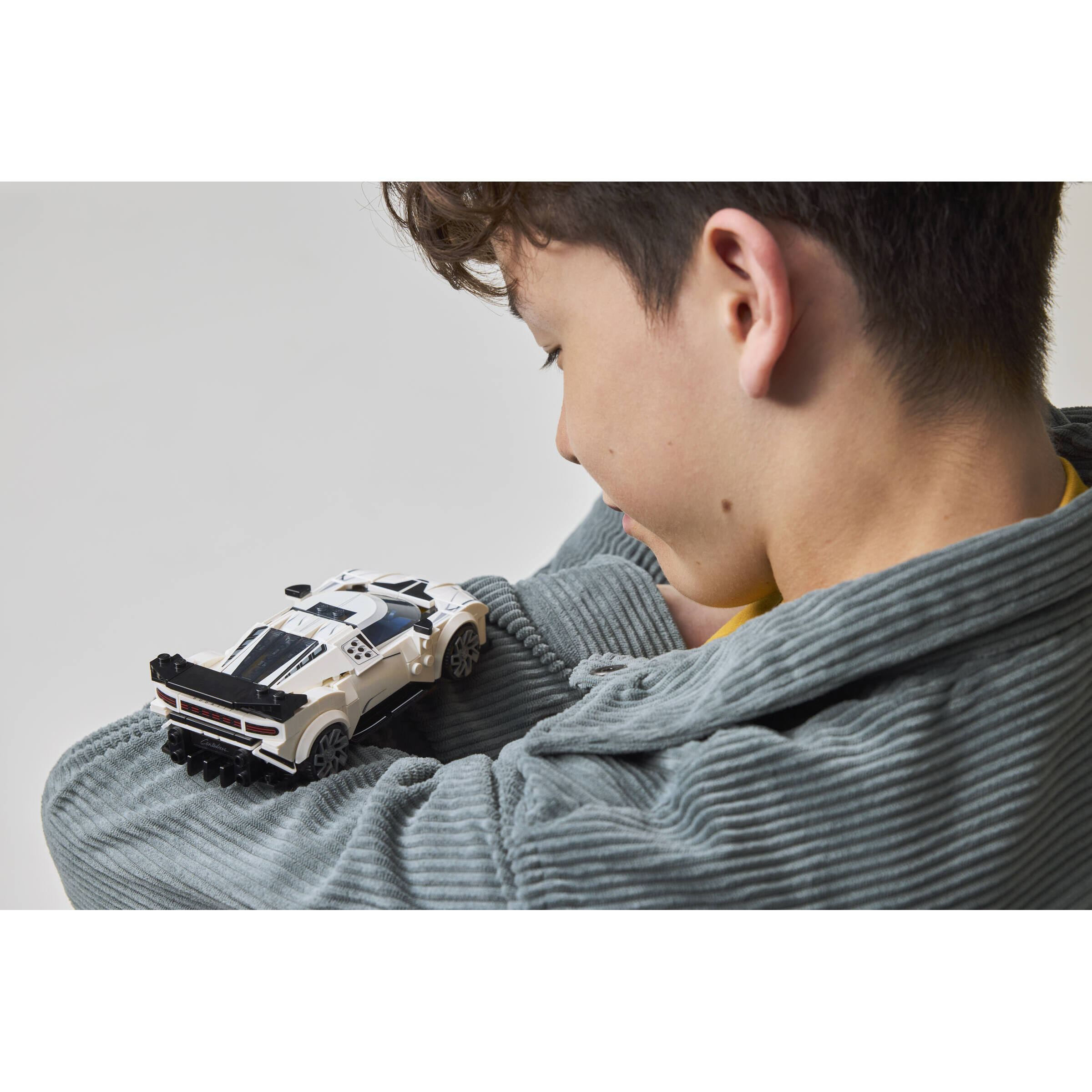 Bugatti Centodieci Hyper Sports Car - Image 7