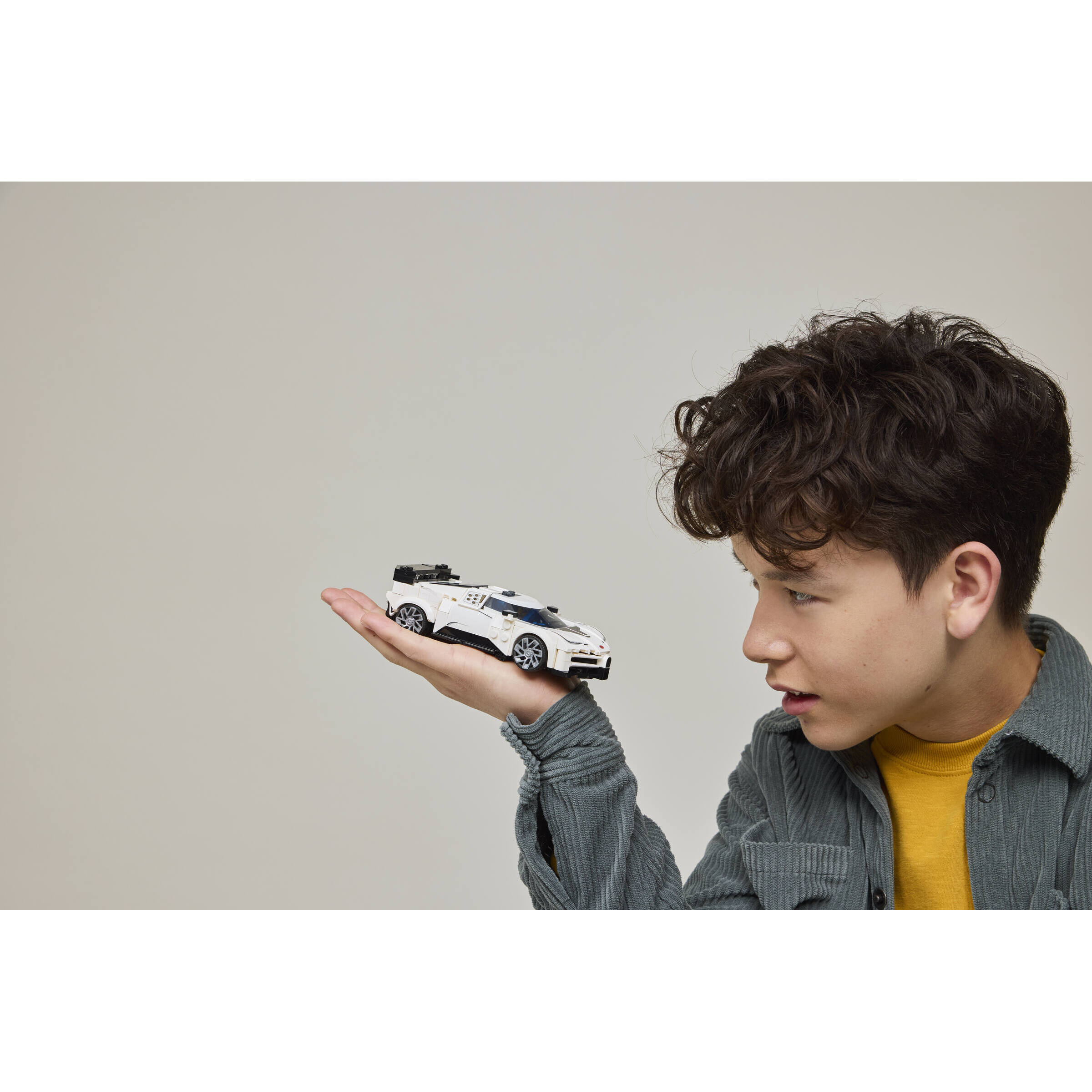 Bugatti Centodieci Hyper Sports Car - Image 6