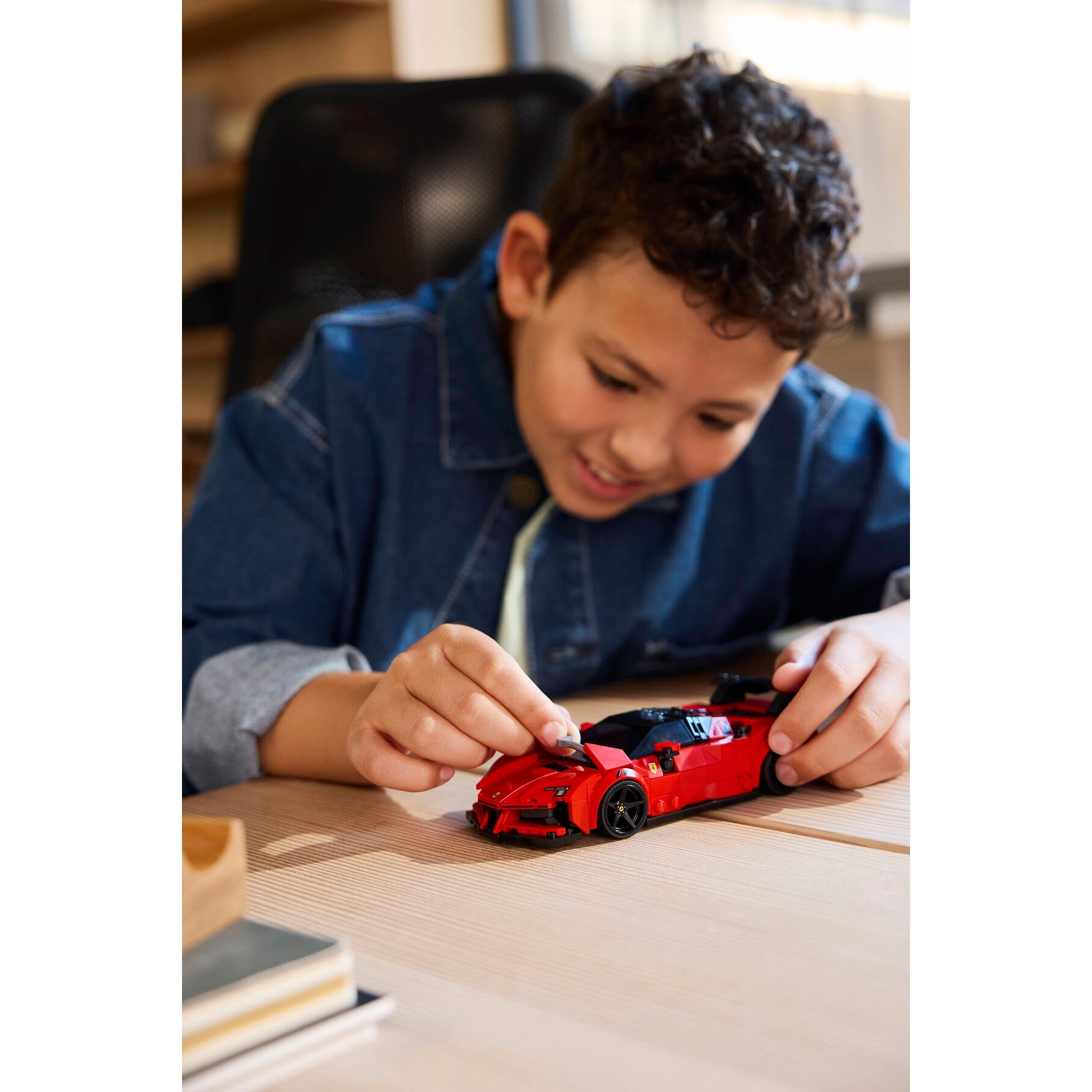 Ferrari Sf90 Xx Stradale Sports Car - Image 9