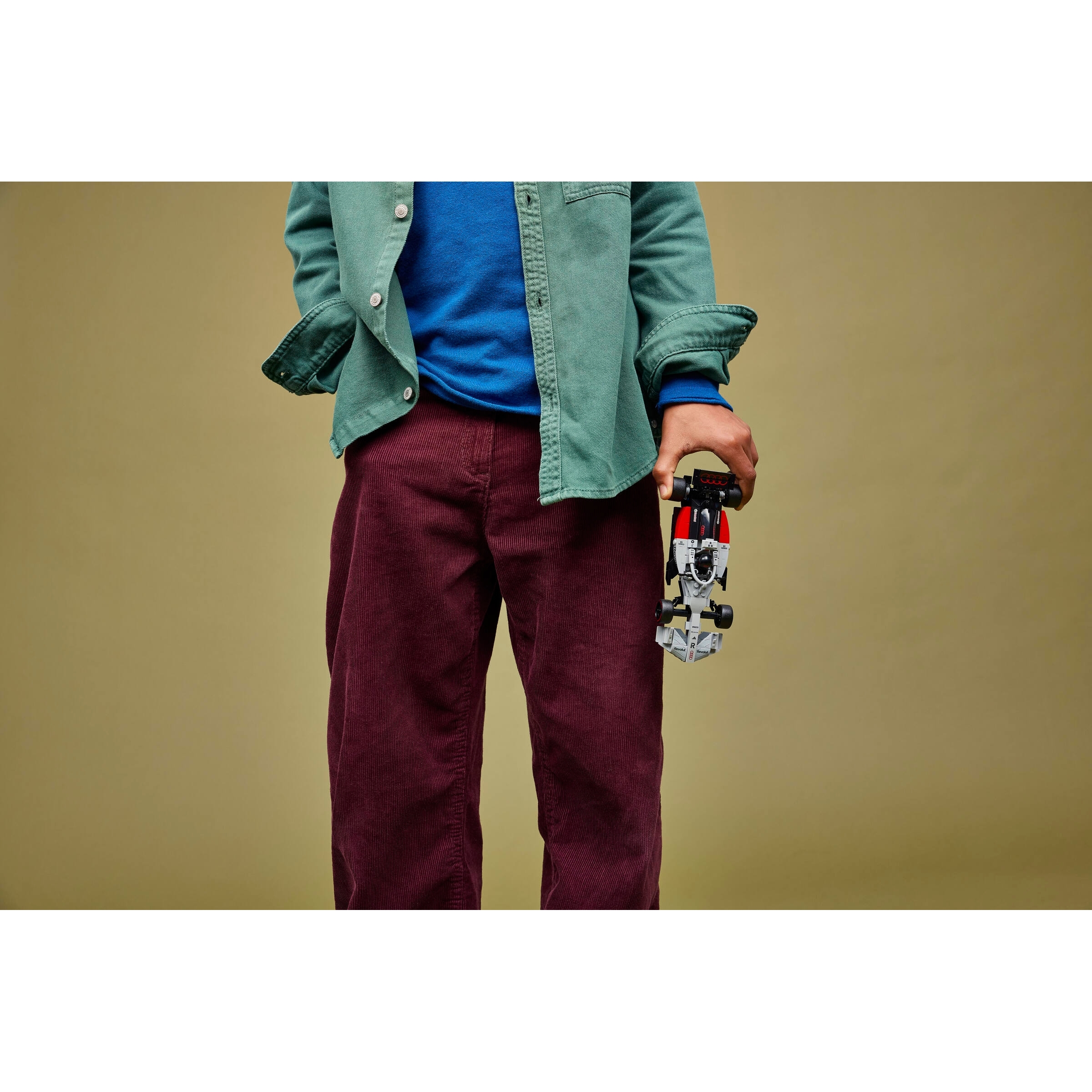 Audi Revolut F1 Team R26 Race Car - Image 8