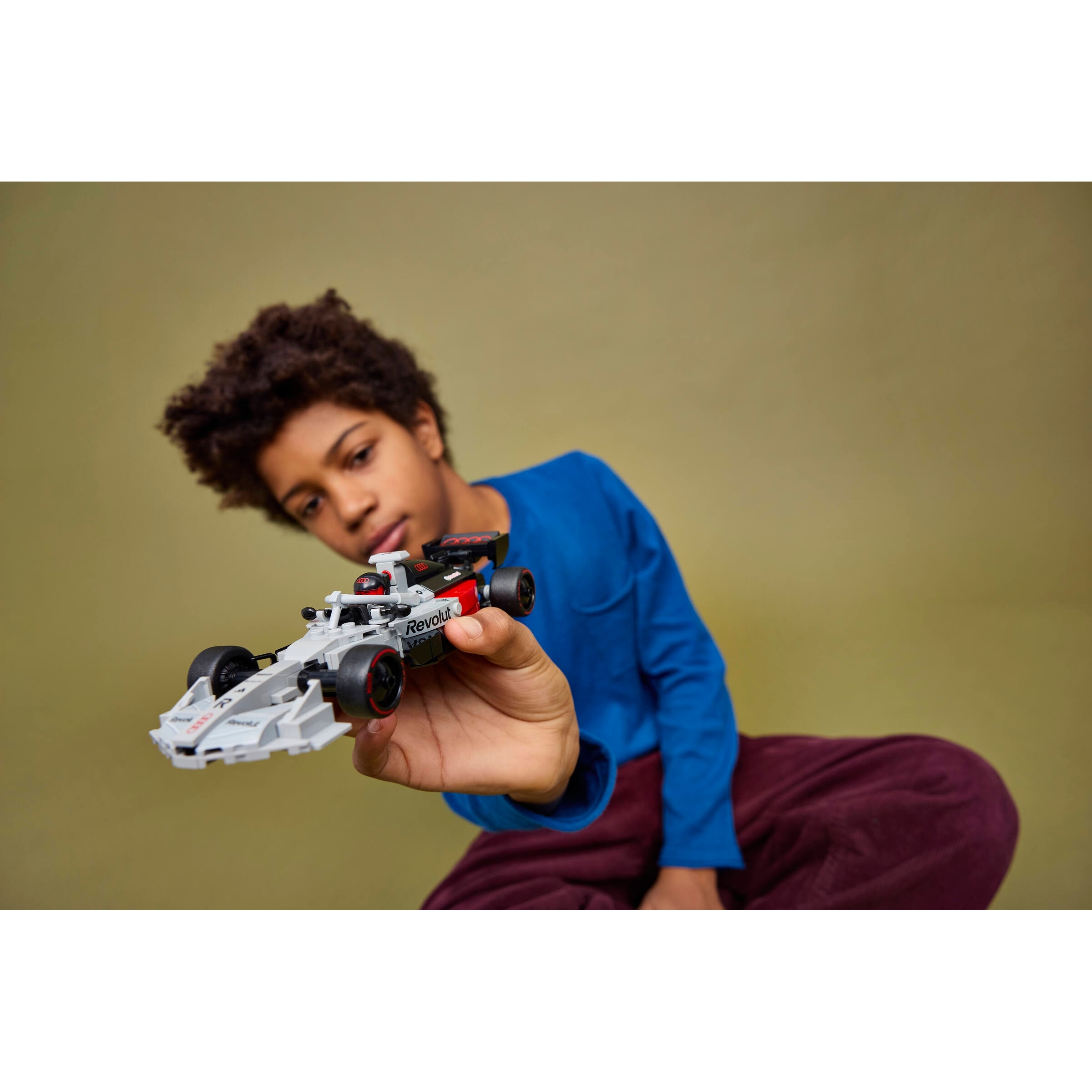 Audi Revolut F1 Team R26 Race Car - Image 7